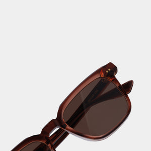 EM0102 C1